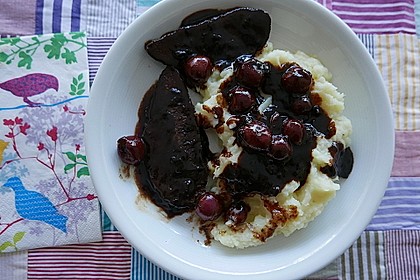 Hirschbraten in Rotwein - Kirschsauce 9