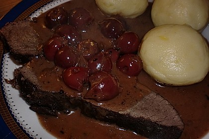 Hirschbraten in Rotwein - Kirschsauce 3