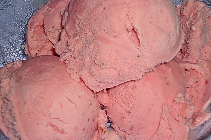 Erdbeer - Joghurt - Eis 1