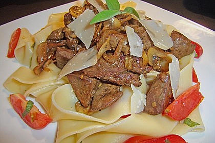 Tagliatelle mit Leber und Salbei 1