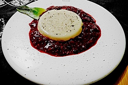 Kokos Panna Cotta 26