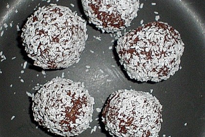 Kokostrüffel 15