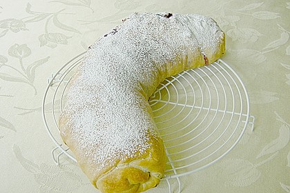 Zwetschgenstrudel 3