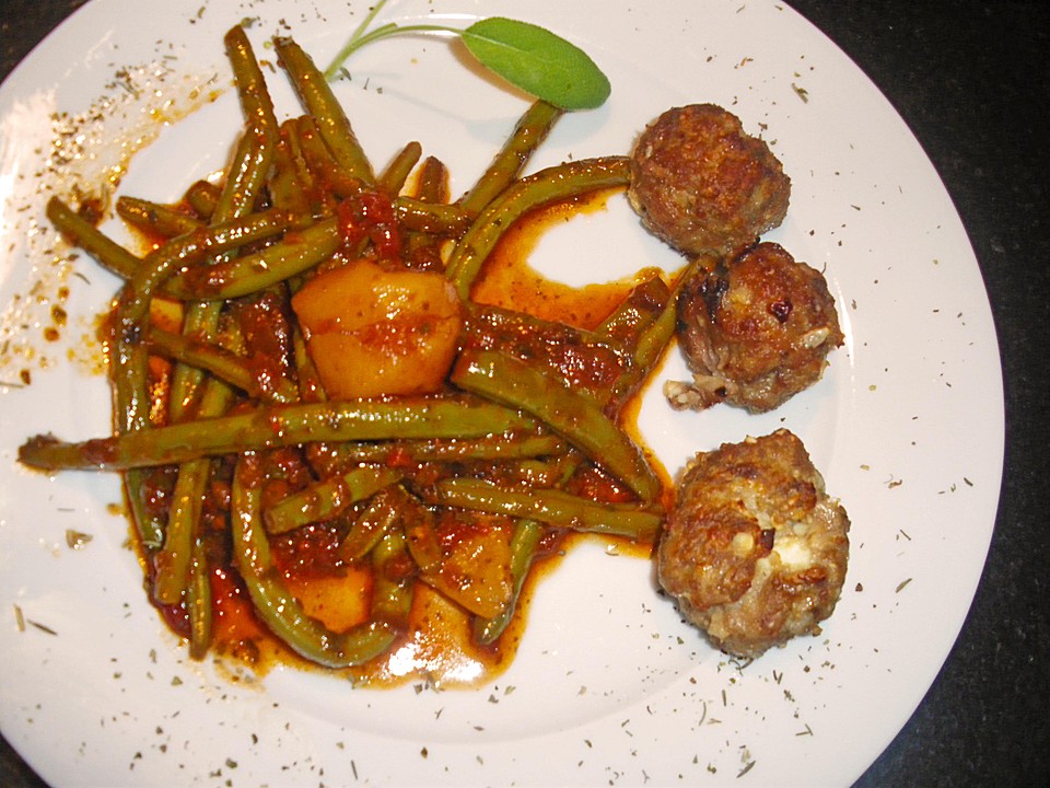 Griechische Bohnen mit Kartoffeln und Tomaten (Rezept mit Bild ...
