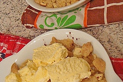 Apple Crumble 25