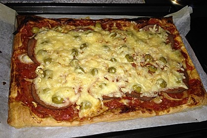 Blätterteig Pizza