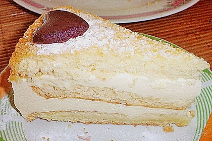 Käsesahnetorte 32