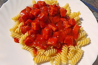 Makkaroni mit Tomatensoße nach Ossi - Art 5
