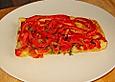 Coca de pimientos rojos