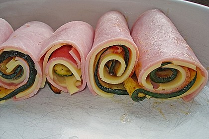 Zucchini - Schinkenr&ouml;llchen &uuml;berbacken