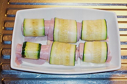 Zucchini - Schinkenr&ouml;llchen &uuml;berbacken 13