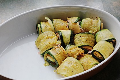 Zucchini - Schinkenr&ouml;llchen &uuml;berbacken 16
