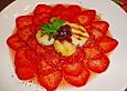 Erdbeercarpaccio mit Jakobsmuscheln und Erdbeerchutney