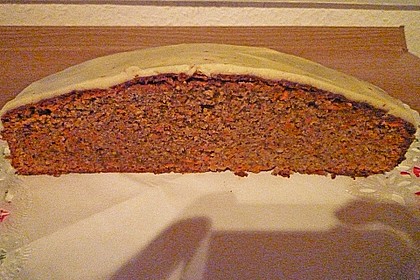 M&ouml;hrenkuchen mit Frischk&auml;se - Zitronenglasur