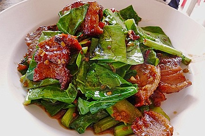 Pad Pak Kanaa Moo Grob, Thailand 3