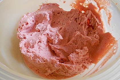 Erdbeer - Vanille - Buttercreme 153