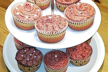 Erdbeer - Vanille - Buttercreme 65