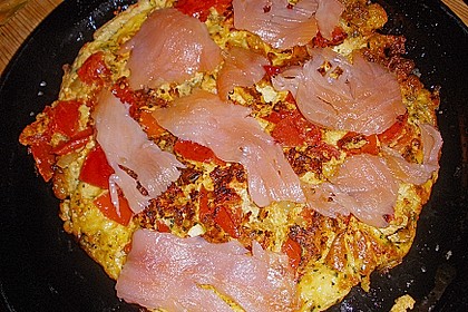 Omelett mit ger&auml;uchertem Lachs 4