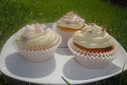 Vanille - Frischk&auml;se - Frosting / Vanilla Cream Cheese Frosting 37