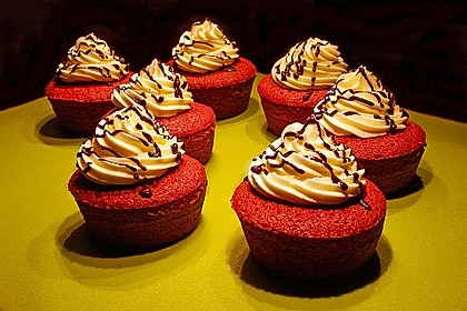 Red Velvet Cupcakes - für besondere Anlässe 12