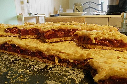 Gedeckter Kirschkuchen mit Frischk&auml;se 1