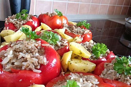 Gefüllte Paprika mit Hackfleisch und Reis 3