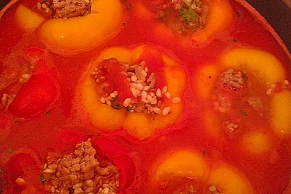 Gefüllte Paprika mit Hackfleisch und Reis 7