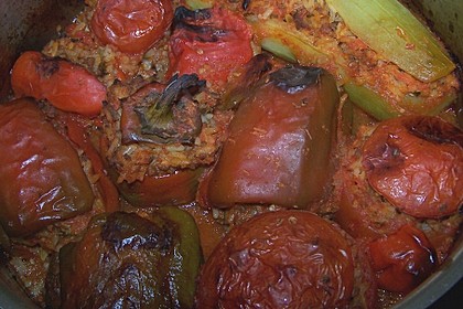 Gefüllte Paprika mit Hackfleisch und Reis 8