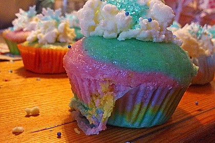 Rainbow Cupcakes 5