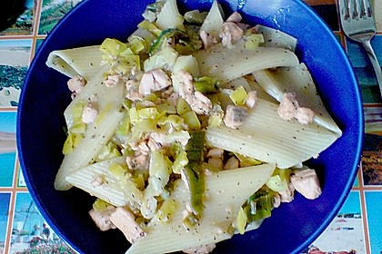Nudeln mit Zitronen - Lachs - Sauce 1