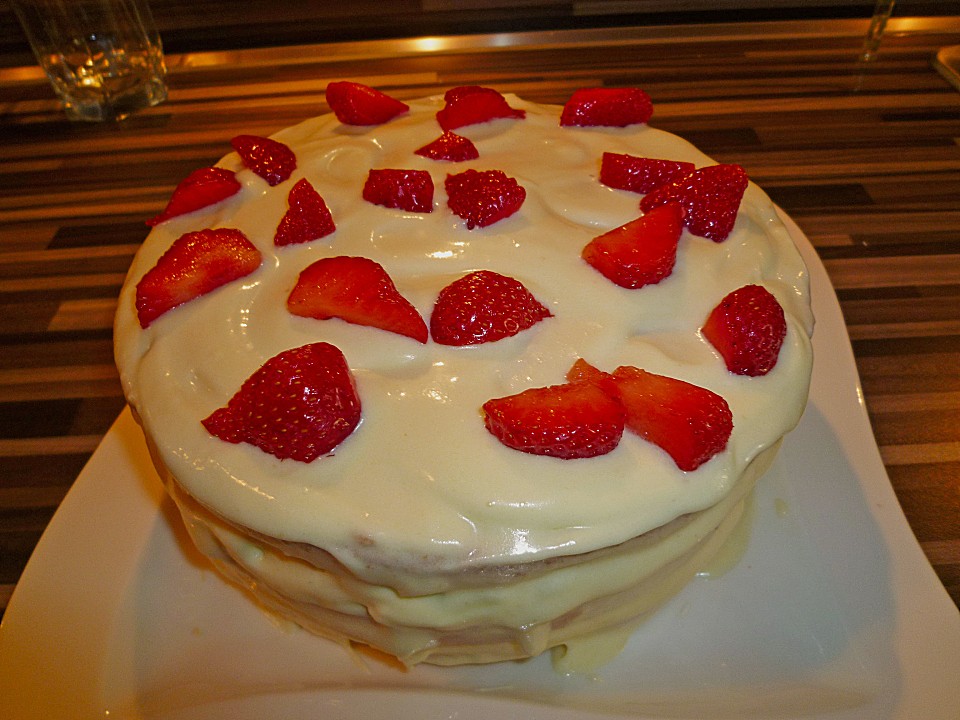 Erdbeer - Zitronen - Torte mit weißer Schokolade (Rezept mit Bild ...
