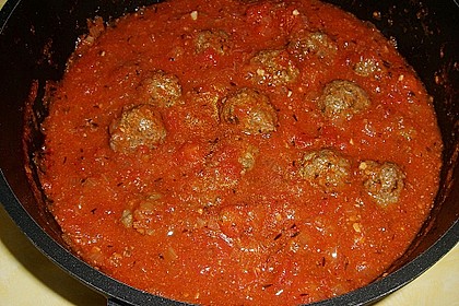 Albondigas in Tomatensauce 6