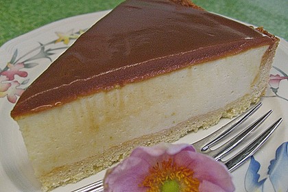 K&auml;sekuchen mit Karamell