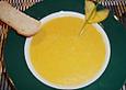 M&ouml;hrensuppe mit Apfel und Ingwer