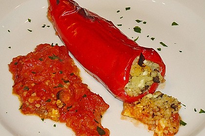 Gef&uuml;llte Spitzpaprika mit Couscous 2