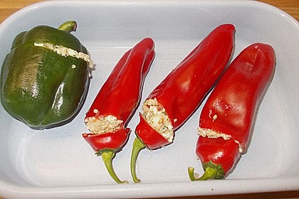 Gef&uuml;llte Spitzpaprika mit Couscous 4