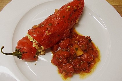 Gef&uuml;llte Spitzpaprika mit Couscous 5