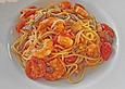 Tagliatelle mit Shrimps und geschmolzenen Kirschtomaten