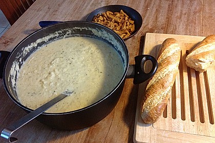 Kartoffel-Sauerkraut Suppe mit R&auml;uchertofu 1
