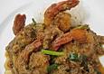Gebratene Garnelen mit Currypulver