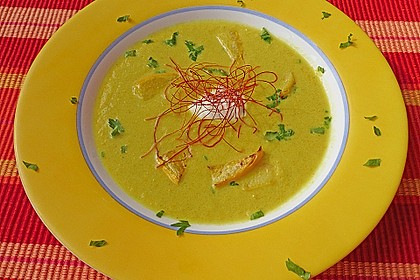Zucchini - Curry - Suppe