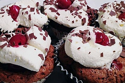 Schwarzwälder Kirsch Cupcakes 200