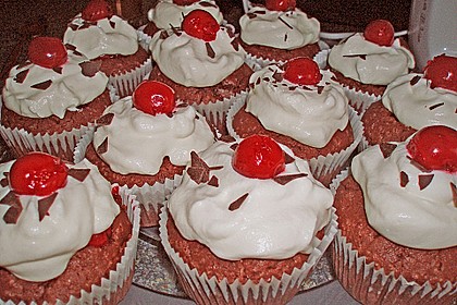 Schwarzwälder Kirsch Cupcakes 137