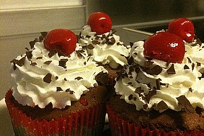 Schwarzwälder Kirsch Cupcakes 145