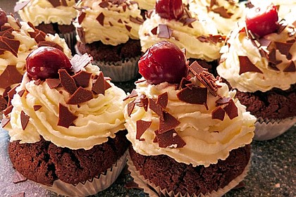 Schwarzwälder Kirsch Cupcakes 98