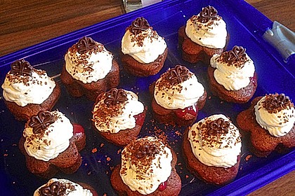 Schwarzwälder Kirsch Cupcakes 193