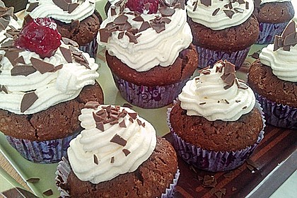 Schwarzwälder Kirsch Cupcakes 151