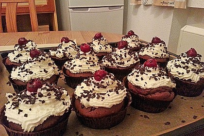 Schwarzwälder Kirsch Cupcakes 166