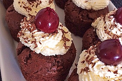 Schwarzwälder Kirsch Cupcakes 77