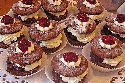 Schwarzwälder Kirsch Cupcakes 95